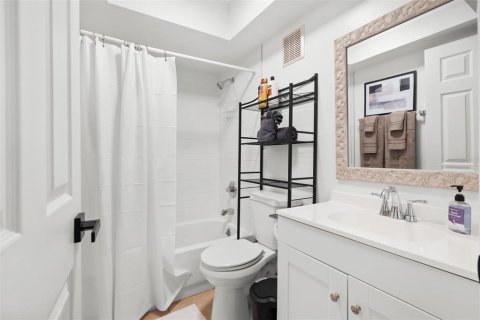 Appartement à louer à Brandon, Floride: 1 chambre, 74.32 m2 № 2416437 - photo 10