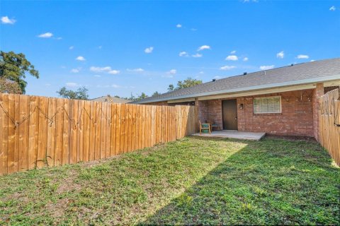 Appartement à louer à Brandon, Floride: 1 chambre, 74.32 m2 № 2416437 - photo 23