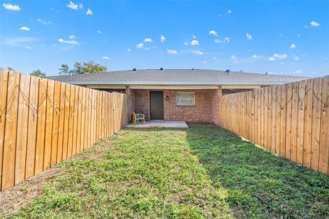Appartement à louer à Brandon, Floride: 1 chambre, 74.32 m2 № 2416437 - photo 22