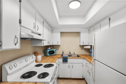 Appartement à louer à Brandon, Floride: 1 chambre, 74.32 m2 № 2416437 - photo 16
