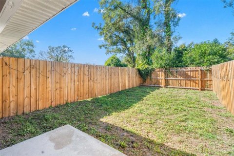 Appartement à louer à Brandon, Floride: 1 chambre, 74.32 m2 № 2416437 - photo 21