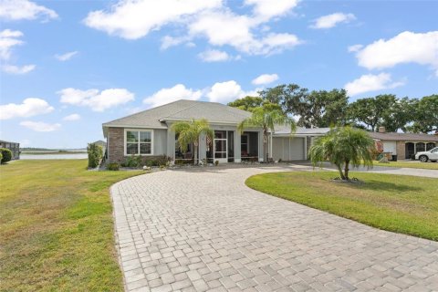 House in Kissimmee, Florida 3 bedrooms, 231.42 sq.m. № 1591920 - photo 2