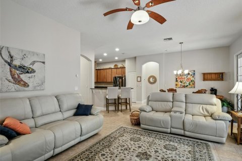 House in New Smyrna Beach, Florida 3 bedrooms, 185.99 sq.m. № 1787958 - photo 18