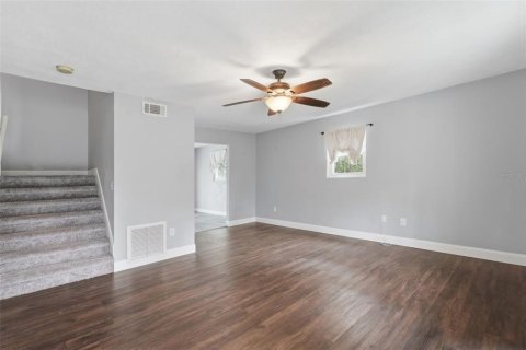 Casa en venta en Eustis, Florida, 3 dormitorios, 138.61 m2 № 2133333 - foto 5