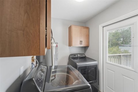 Casa en venta en Eustis, Florida, 3 dormitorios, 138.61 m2 № 2133333 - foto 15
