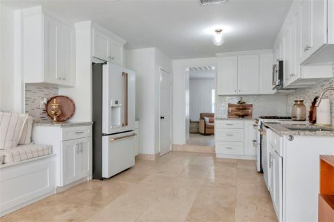 Casa en venta en Lutz, Florida, 4 dormitorios, 208.1 m2 № 2137512 - foto 26