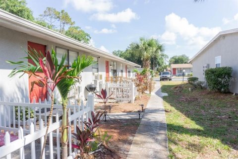 Apartamento en alquiler en Plant City, Florida, 1 dormitorio, 78.97 m2 № 1802181 - foto 4