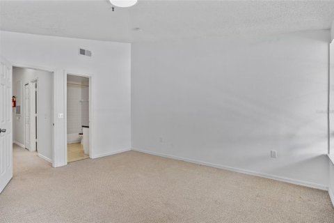 Купить таунхаус в Киссимми, Флорида 6 комнат, 128.21м2, № 1816132 - фото 22