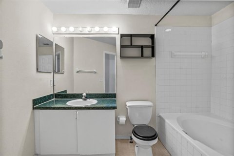 Купить таунхаус в Киссимми, Флорида 6 комнат, 128.21м2, № 1816132 - фото 27