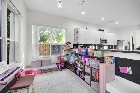 Купить виллу или дом в Хомстед, Флорида 5 спален, 290.69м2, № 2052717 - фото 22