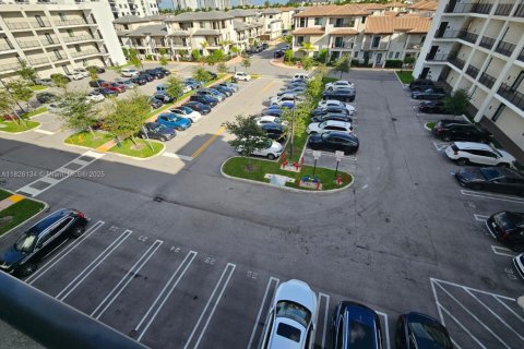 Купить кондоминиум в Дорал, Флорида 3 спальни, 104.42м2, № 1794187 - фото 28