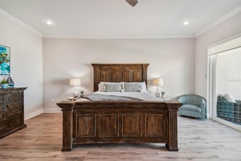 Condo in Indian Shores, Florida, 4 bedrooms № 2133004 - photo 29