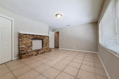 House in Tampa, Florida 3 bedrooms, 135.64 sq.m. № 2157407 - photo 20