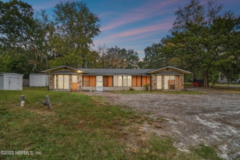 House in Jacksonville, Florida 3 bedrooms, 145.67 sq.m. № 835699 - photo 1