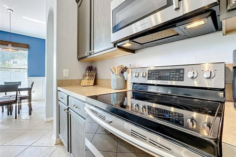 Casa en venta en Orlando, Florida, 4 dormitorios, 227.61 m2 № 1899718 - foto 12