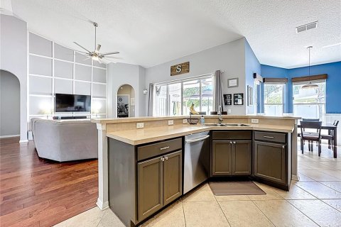 Casa en venta en Orlando, Florida, 4 dormitorios, 227.61 m2 № 1899718 - foto 11