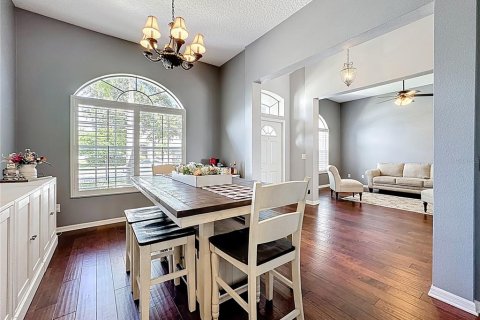 Casa en venta en Orlando, Florida, 4 dormitorios, 227.61 m2 № 1899718 - foto 5
