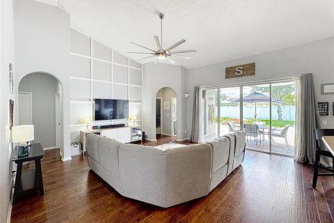 Casa en venta en Orlando, Florida, 4 dormitorios, 227.61 m2 № 1899718 - foto 7