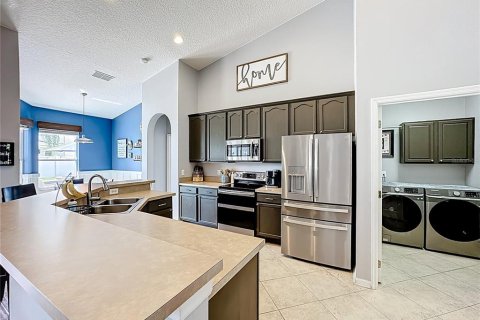 Casa en venta en Orlando, Florida, 4 dormitorios, 227.61 m2 № 1899718 - foto 10