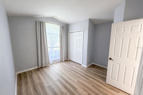 House in Oviedo, Florida 4 bedrooms, 184.04 sq.m. № 2148931 - photo 19