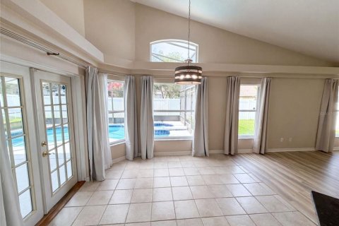 House in Oviedo, Florida 4 bedrooms, 184.04 sq.m. № 2148931 - photo 12