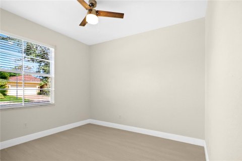 House in Palm Beach, Florida 3 bedrooms, 171.13 sq.m. № 1823530 - photo 20