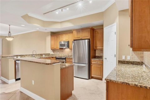 Снять в аренду кондоминиум в Лейквуд Ранч, Флорида 3 спальни, 163.69м2, № 1751546 - фото 5