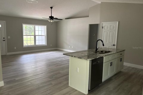 Villa ou maison à vendre à Dunnellon, Floride: 4 chambres, 151.99 m2 № 1843357 - photo 15