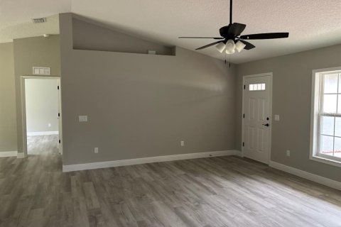 Villa ou maison à vendre à Dunnellon, Floride: 4 chambres, 151.99 m2 № 1843357 - photo 9