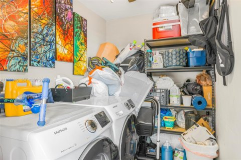 Купить кондоминиум в Майами, Флорида 2 спальни, 132.66м2, № 2045768 - фото 22