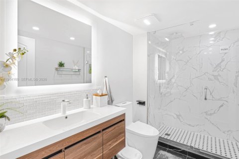 Купить кондоминиум в Майами, Флорида 2 спальни, 132.66м2, № 2045768 - фото 19