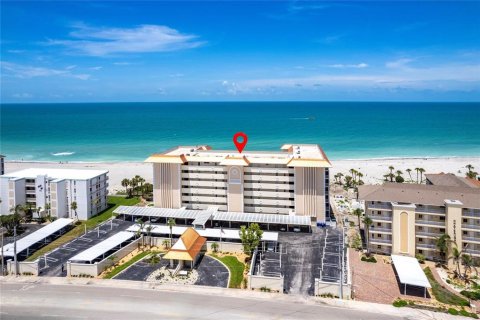 Condo in Venice, Florida, 2 bedrooms  № 1795429 - photo 1