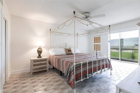 Condo in Venice, Florida, 2 bedrooms  № 1795429 - photo 29