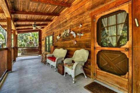House in New Smyrna Beach, Florida 2 bedrooms, 113.9 sq.m. № 1808288 - photo 12