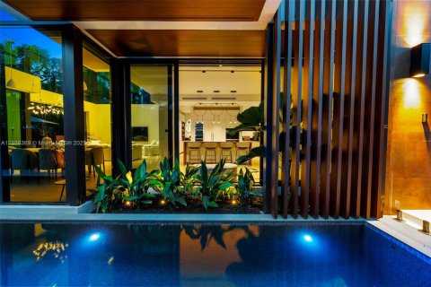 Villa ou maison à louer à Fort Lauderdale, Floride: 5 chambres, 398.27 m2 № 1983360 - photo 24