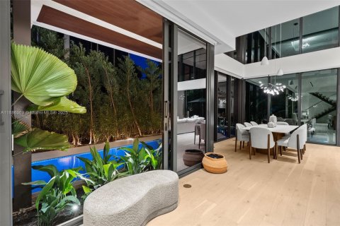 Villa ou maison à louer à Fort Lauderdale, Floride: 5 chambres, 398.27 m2 № 1983360 - photo 20