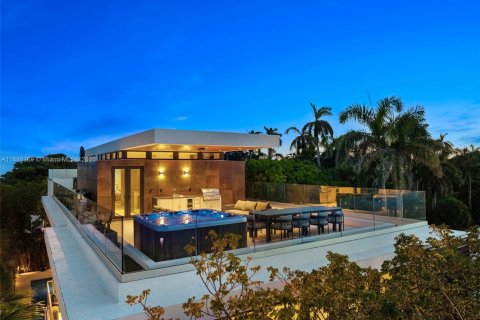 Villa ou maison à louer à Fort Lauderdale, Floride: 5 chambres, 398.27 m2 № 1983360 - photo 12