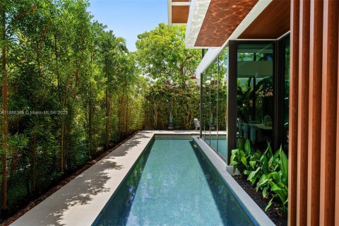 Villa ou maison à louer à Fort Lauderdale, Floride: 5 chambres, 398.27 m2 № 1983360 - photo 9