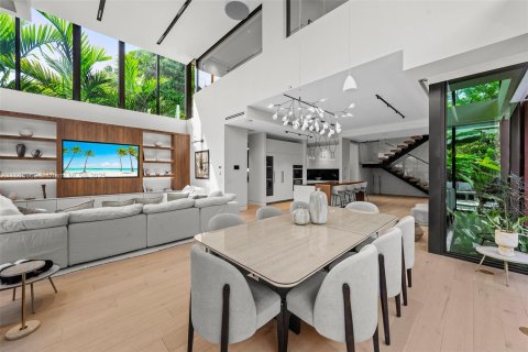 Villa ou maison à louer à Fort Lauderdale, Floride: 5 chambres, 398.27 m2 № 1983360 - photo 21