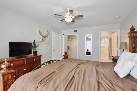 Condominio en venta en Kissimmee, Florida, 3 dormitorios, 126.07 m2 № 1791907 - foto 11