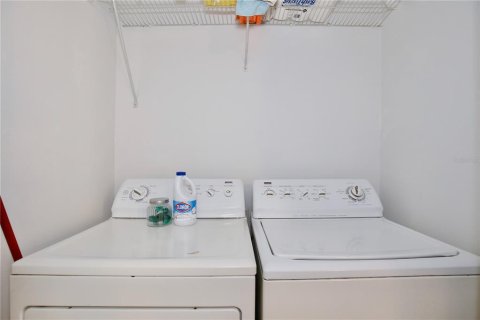 Condominio en venta en Kissimmee, Florida, 3 dormitorios, 126.07 m2 № 1791907 - foto 16