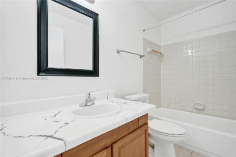 Condo in Davie, Florida, 2 bedrooms  № 1864607 - photo 20