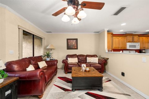 House in Sebring, Florida 2 bedrooms, 137.68 sq.m. № 1901737 - photo 4