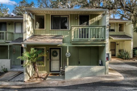 House in Sebring, Florida 2 bedrooms, 137.68 sq.m. № 1901737 - photo 1