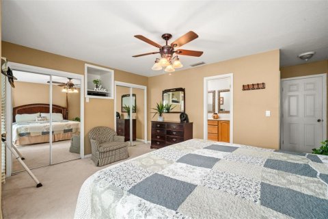 House in Sebring, Florida 2 bedrooms, 137.68 sq.m. № 1901737 - photo 15