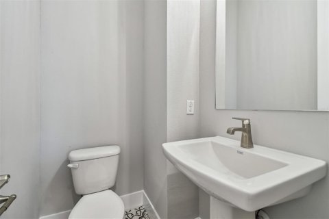 Adosado en venta en Saint Petersburg, Florida, 3 dormitorios, 181.35 m2 № 1824116 - foto 7