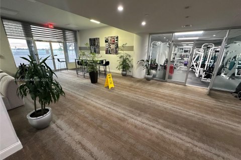 Condo in Bay Harbor Islands, Florida, 1 bedroom № 1985193 - photo 25