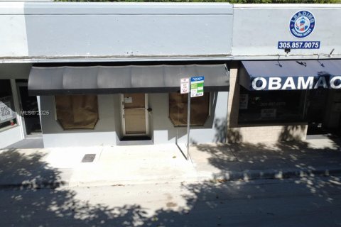 Commercial property in Miami, Florida № 2014815 - photo 6