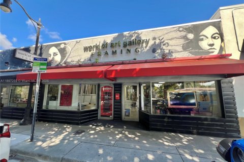 Commercial property in Miami, Florida № 2014815 - photo 8