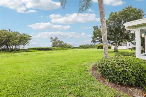Villa ou maison à vendre à Palm Harbor, Floride: 2 chambres, 150.97 m2 № 2114873 - photo 10
